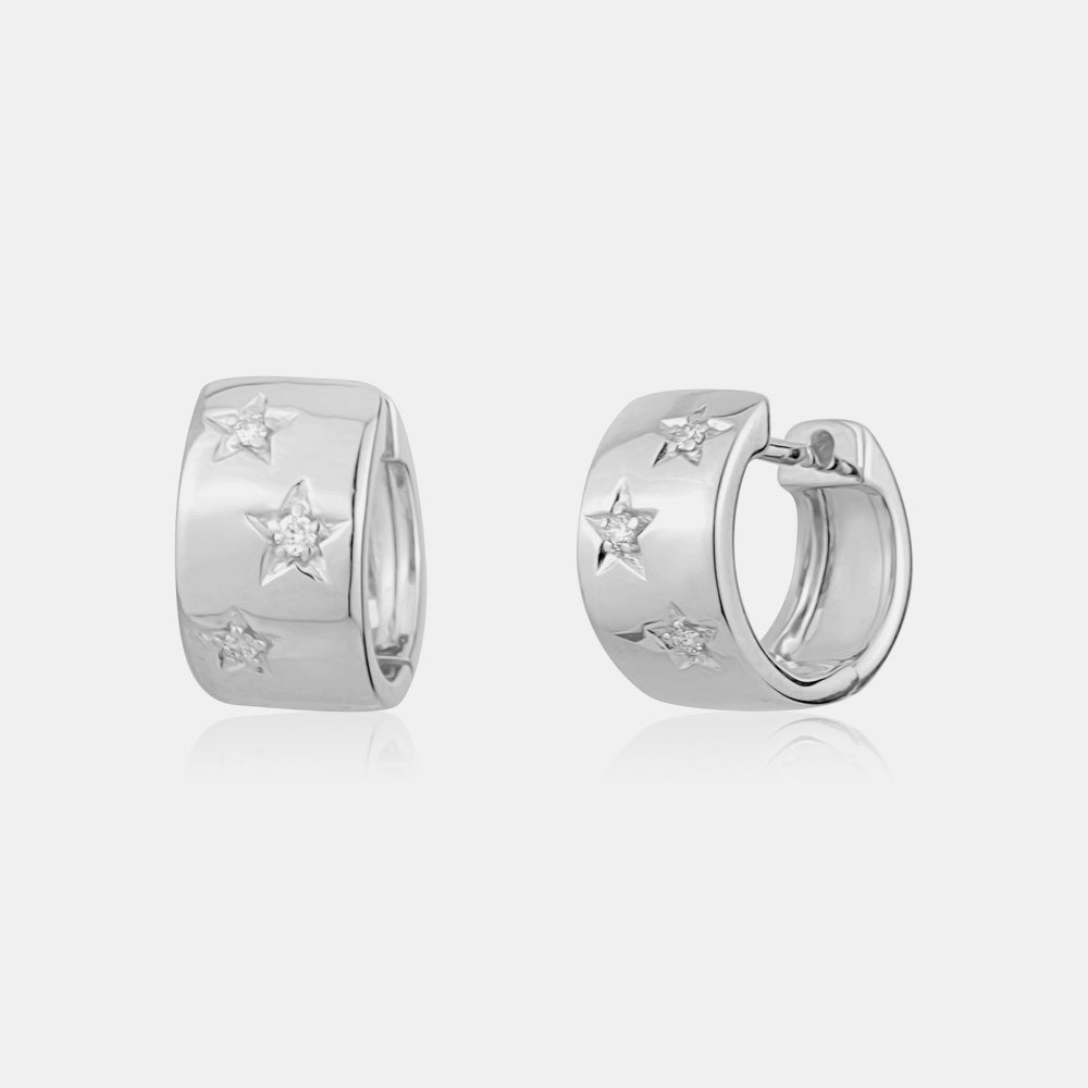 Huggies avec étoile en diamants