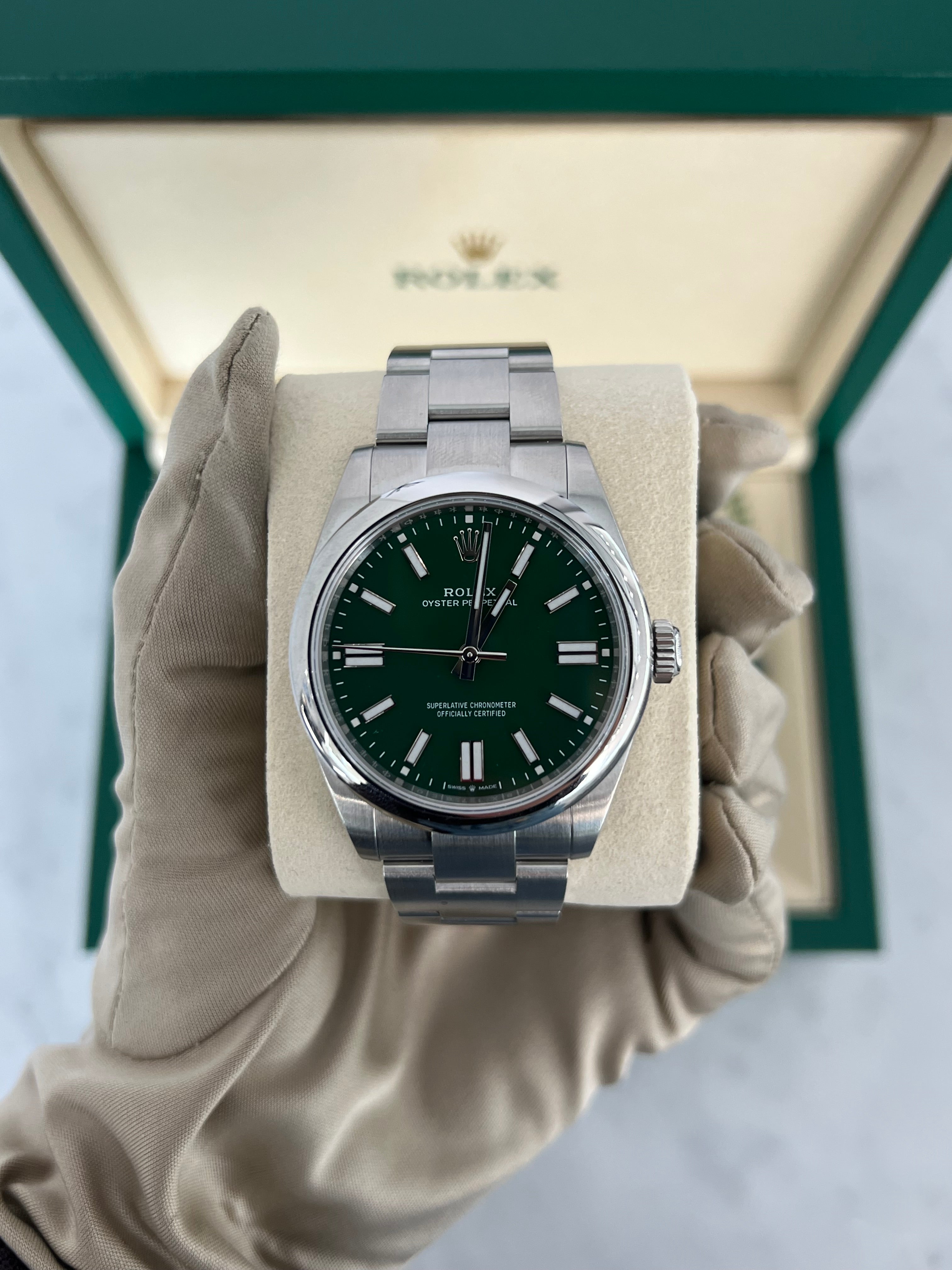 Rolex Oyster Perpetual Green Dial 41mm 134300/2026