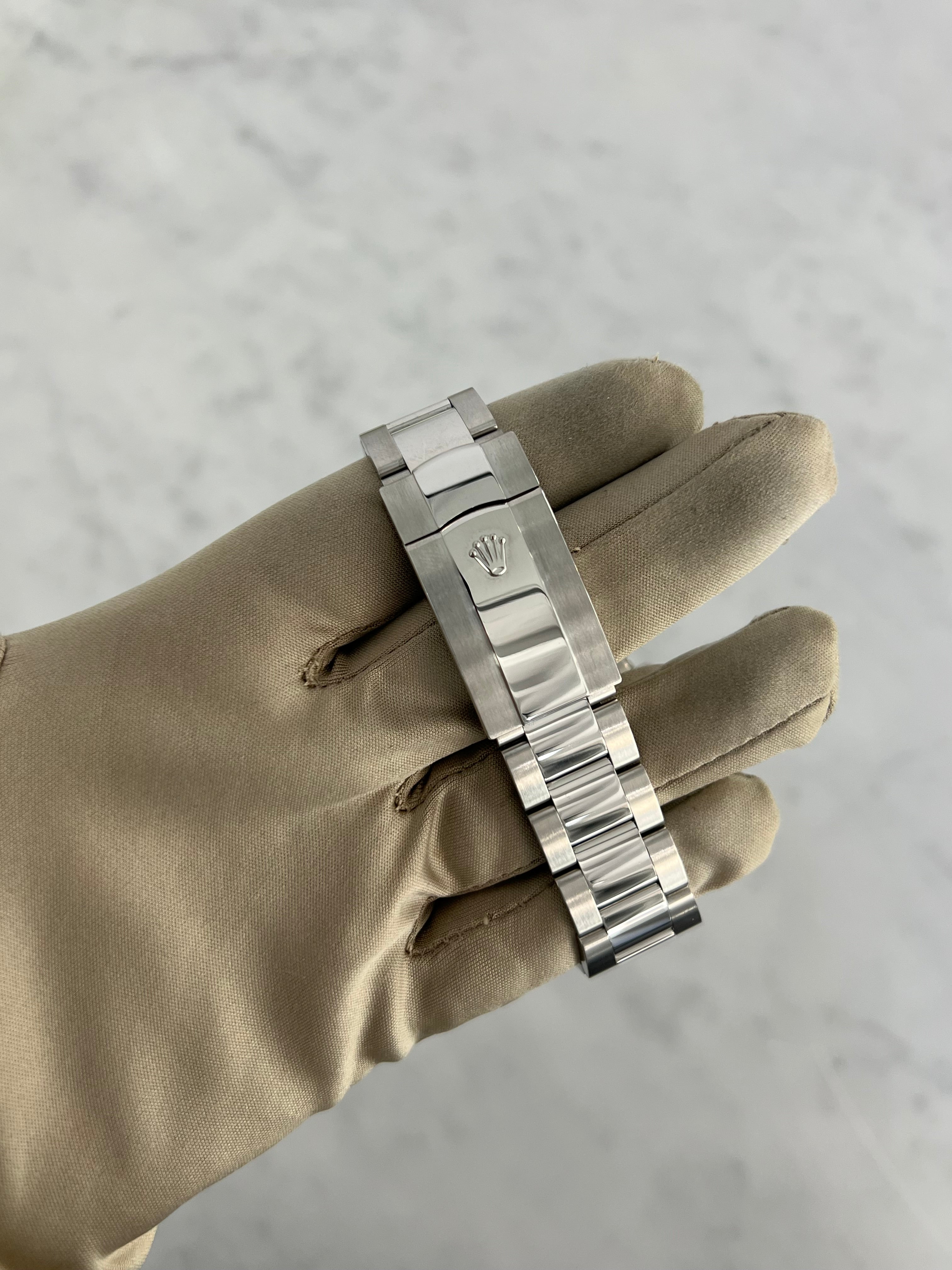 Rolex Sky-Dweller Stainless Steel Fluted Bezel Black Dial Oyster Bracelet 42mm 326934/2022