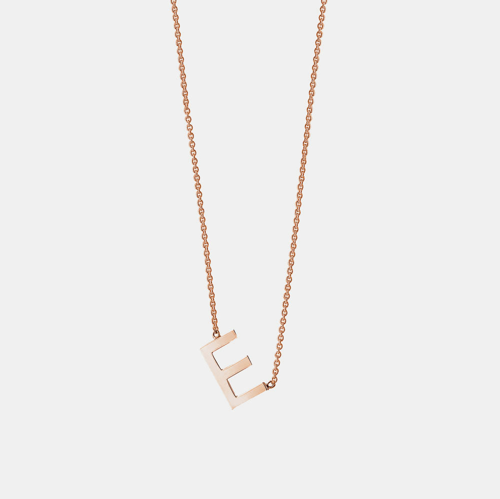 Collier à Une Initiale