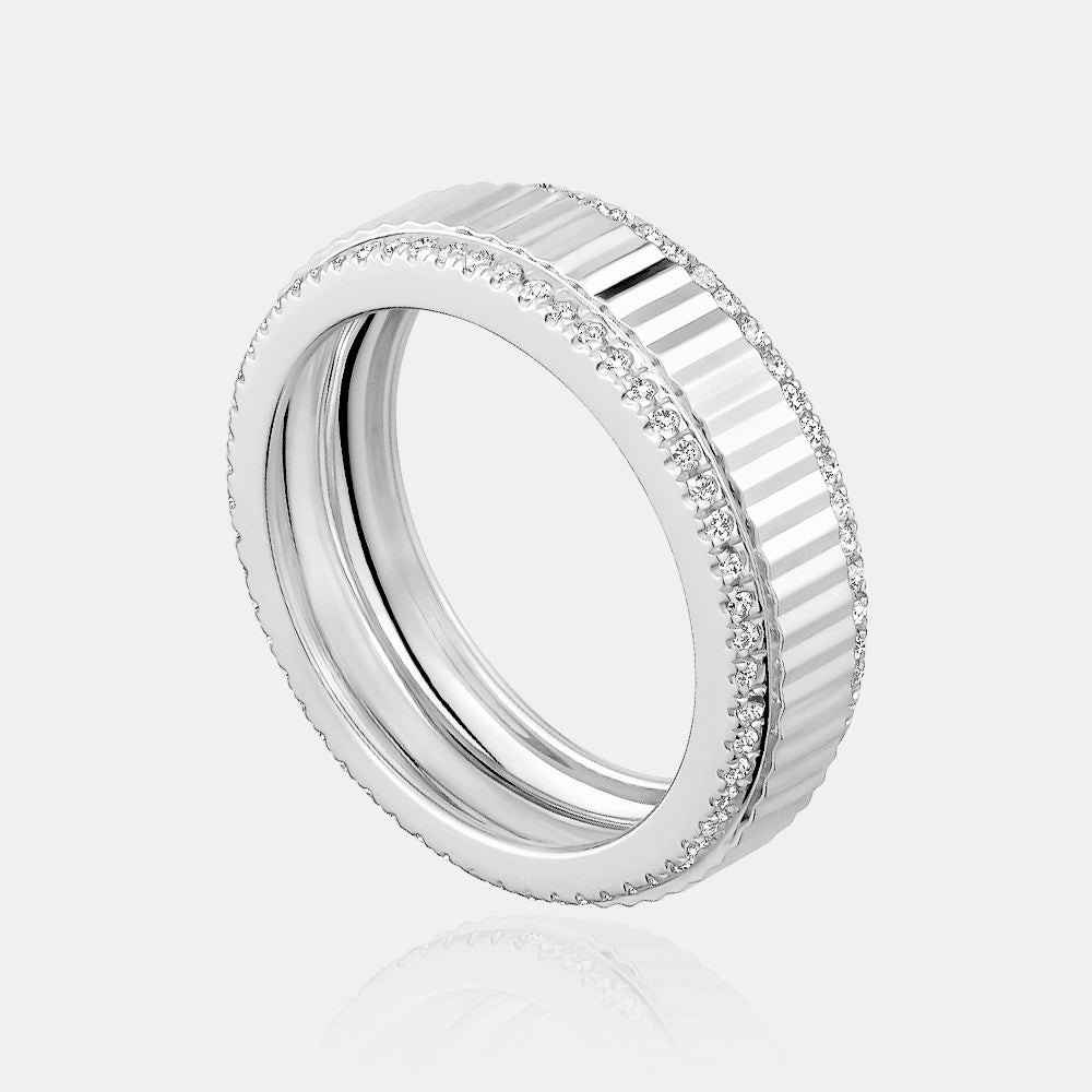 Bague Pinky cannelée en diamant