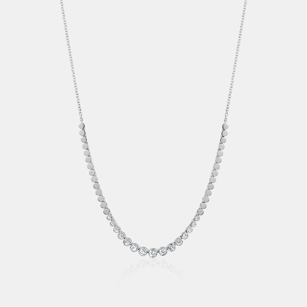 Collier de diamants sertis en biseau gradué