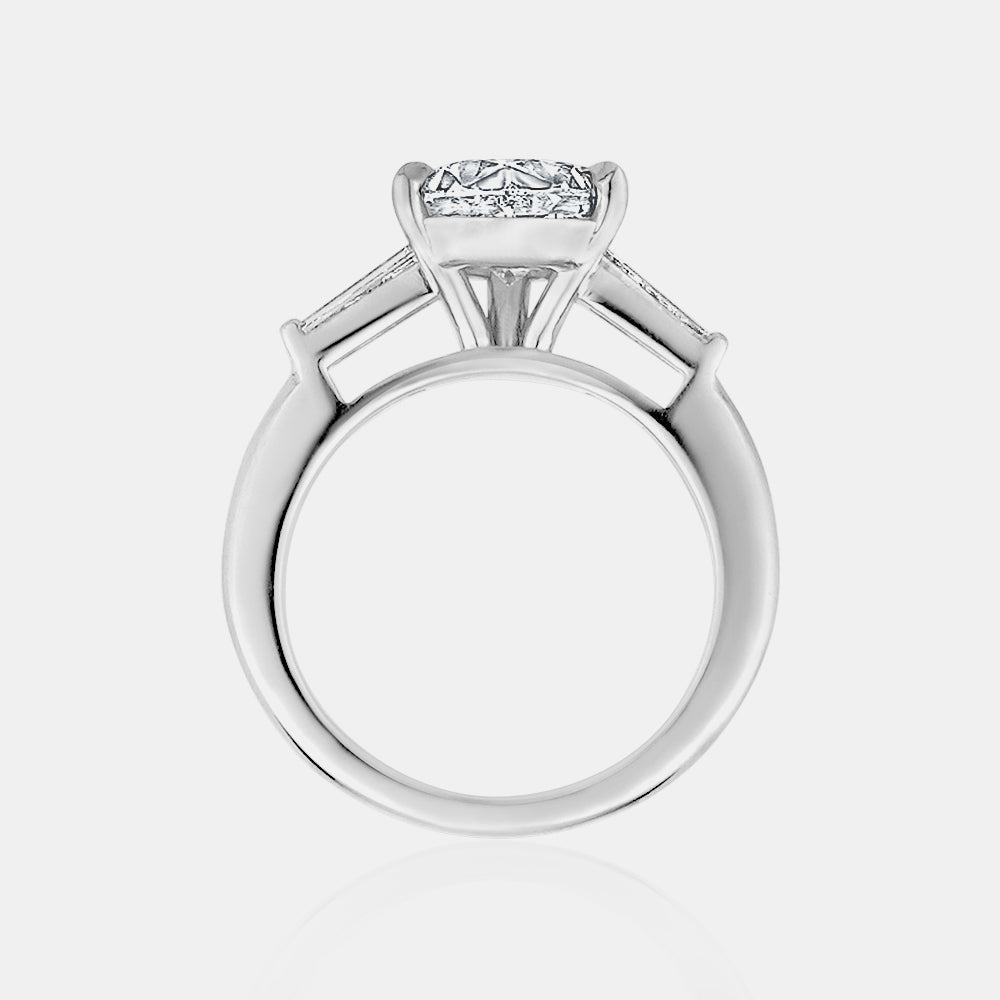 Pear Shape Engagement Ring with Trapezoids side stones