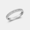 Bague baguette à bordure fine en diamant