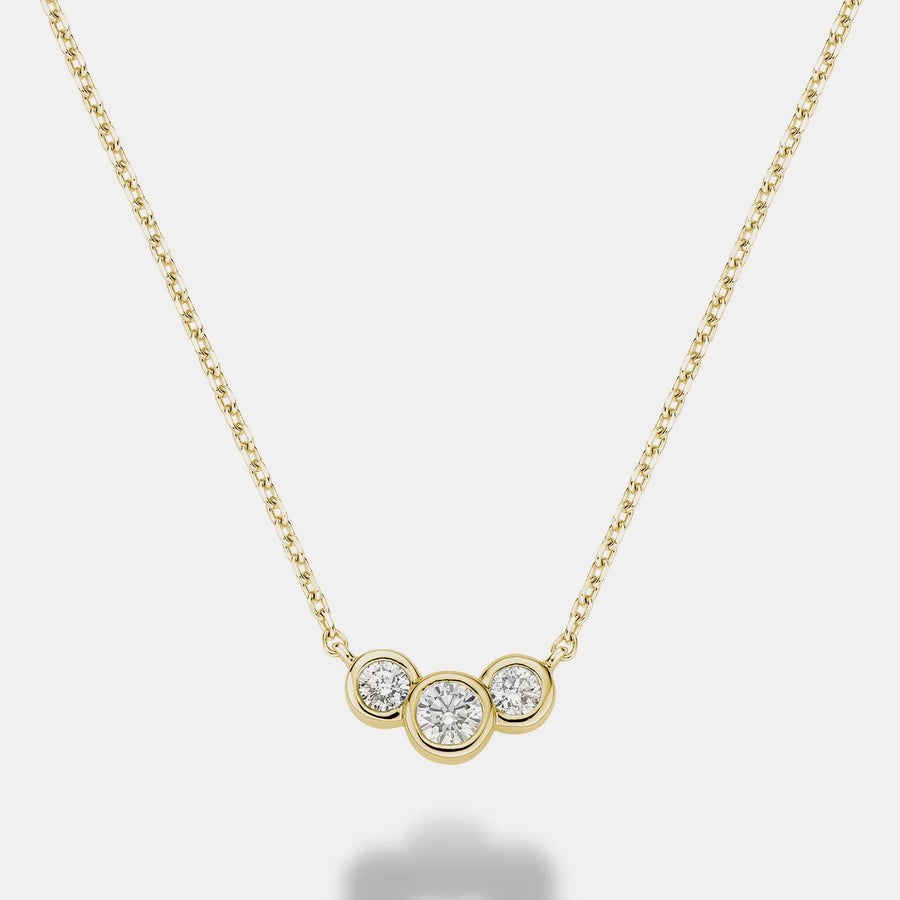 Mini collier de diamants sertis en biseau gradué