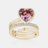 Bague ondulée avec pierres de couleur en forme de cœur
