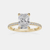 Bague de fiançailles à taille radieuse avec anneau pavé