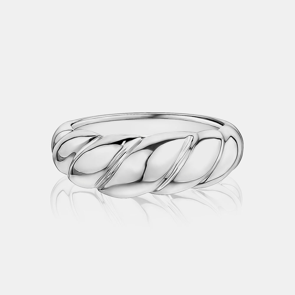 Croissant Ring