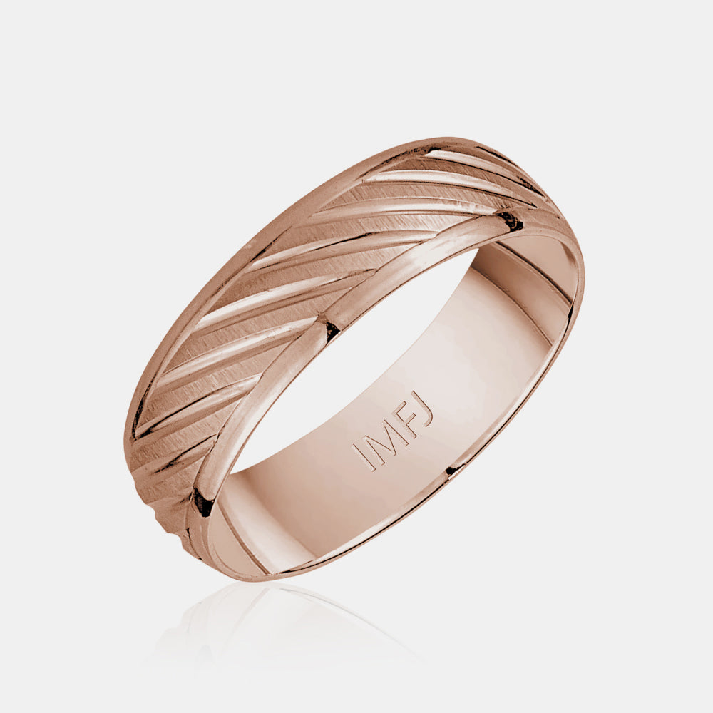 10K Diagonal Lines Wedding Band