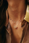 Collier en forme de goutte avec diamant et topaze blanche