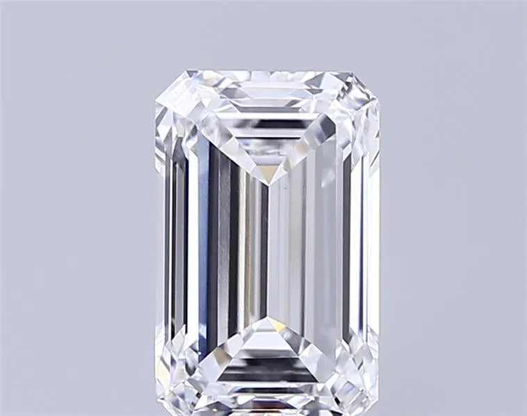 3.00ct Emerald Lab Grown Diamond (Colour E, Clarity VS1, IGI Certified)