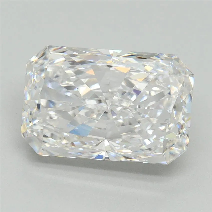 4.01ct Radiant Lab Grown Diamond (Colour D, Clarity VVS1, IGI Certified)