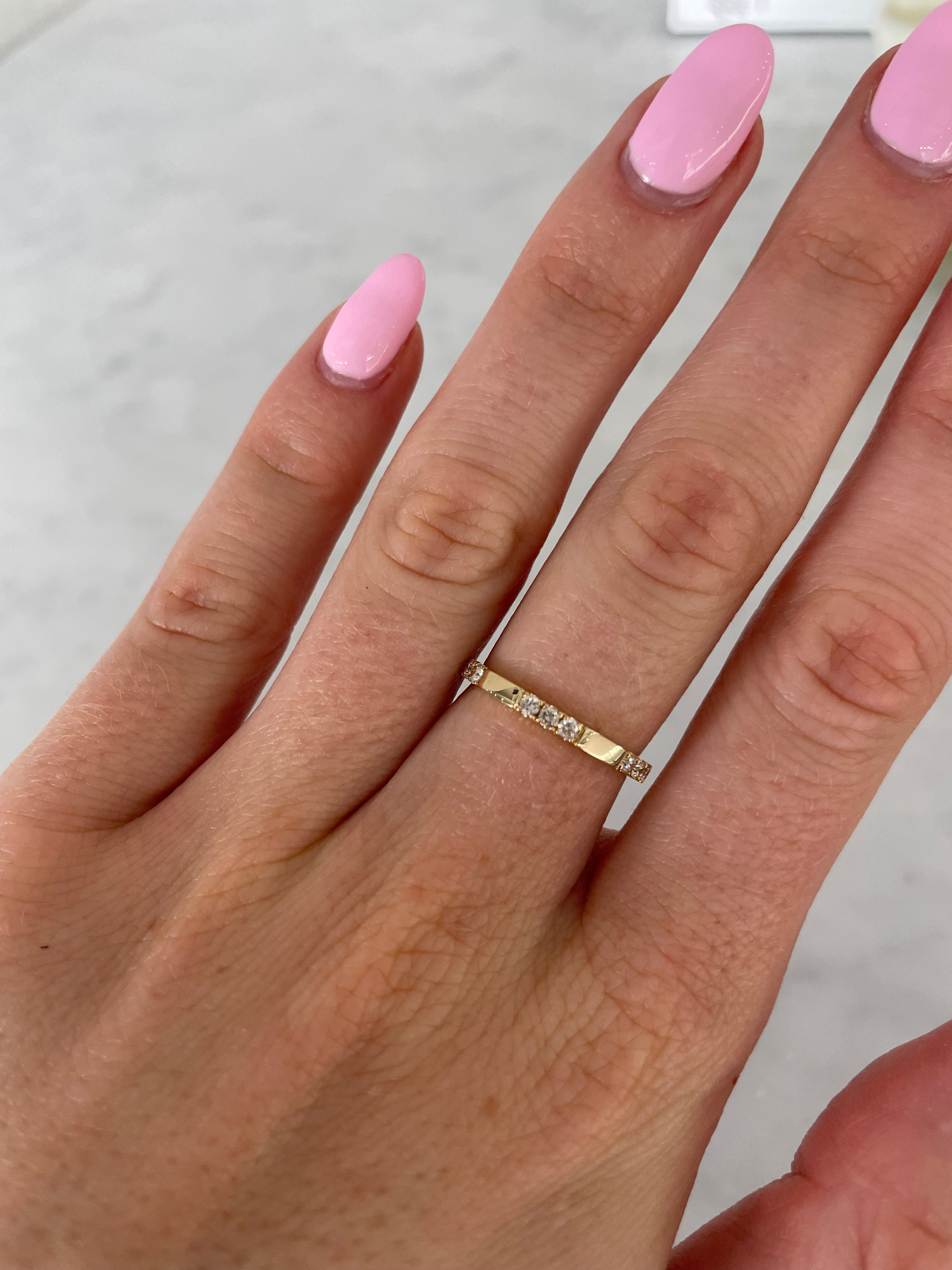 Stackable Diamond Pattern Ring