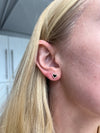 Clous d'oreilles cœur à bordure diamant