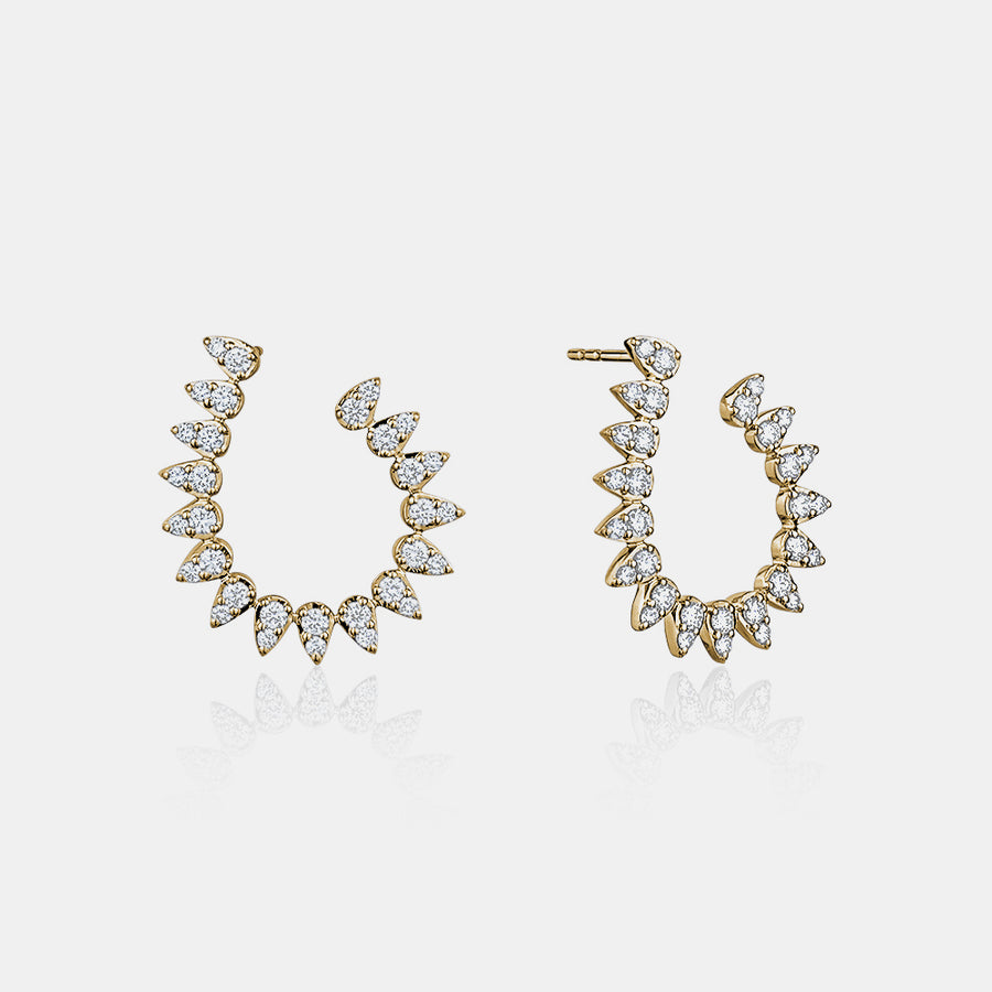 Boucles d'oreilles en forme de poire avec diamants