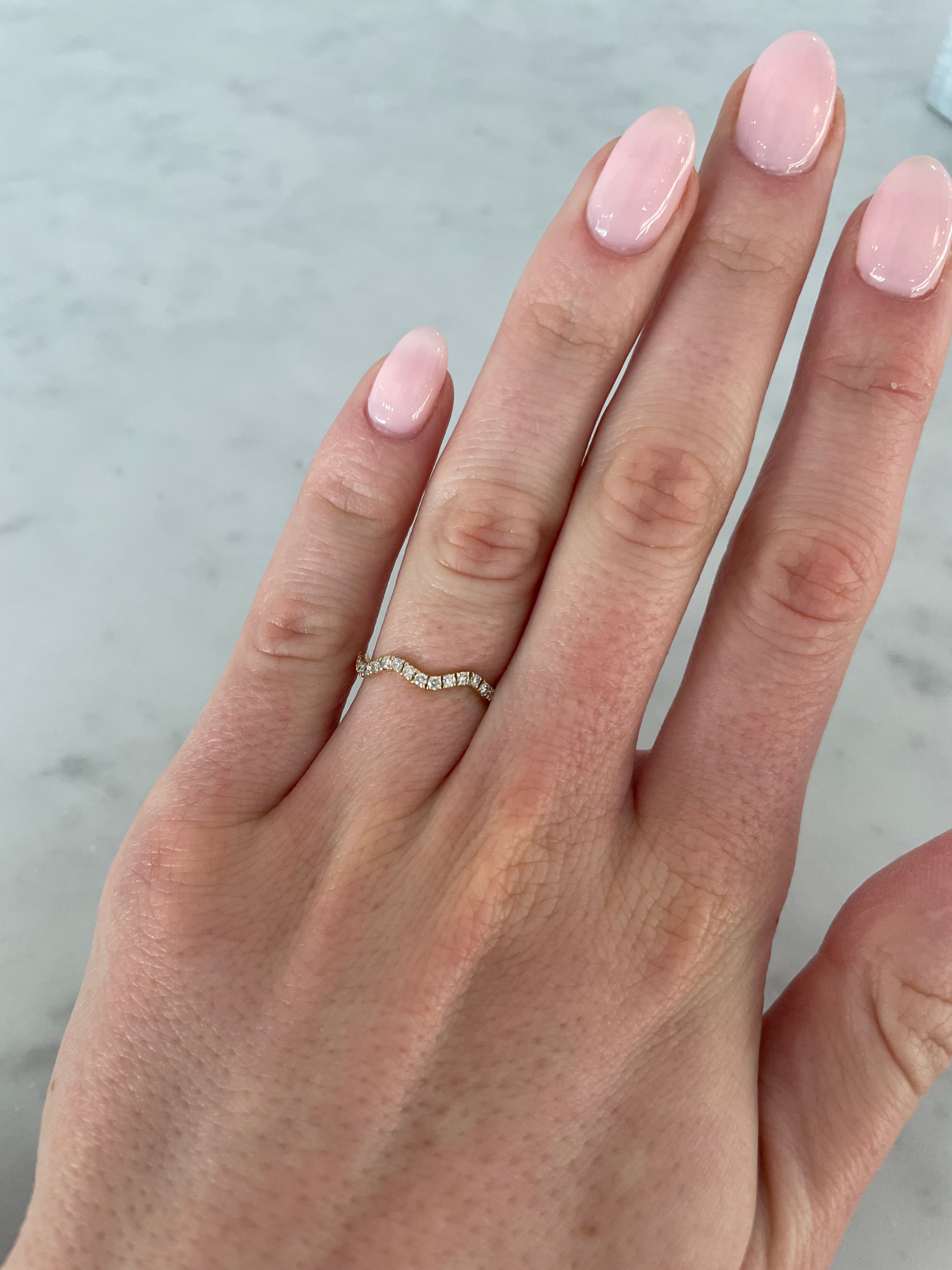 Wavy Stackable Pavé Ring
