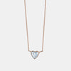 Collier solitaire en forme de cœur serti d'un chaton