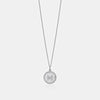 Collier initial en nacre cannelée avec diamants