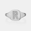 Bague de signet avec initiales en diamant