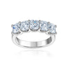 Bague à Cinq Griffes avec Diamant Coupe Coussin sur Base en Forme de U