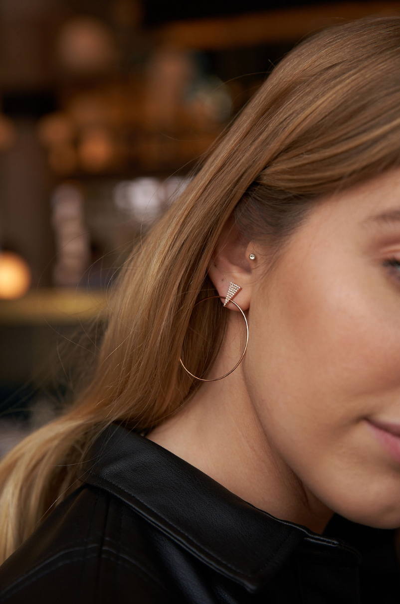 Boucles d'Oreilles Créoles Pavé ﻿﻿à Accent Triangulaire