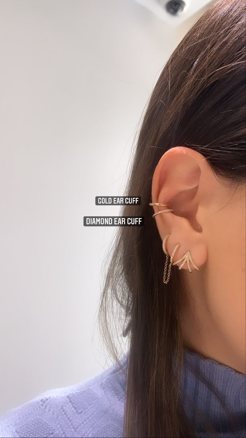 Boucle d'Oreille Huggie de Diamant avec Chaîne